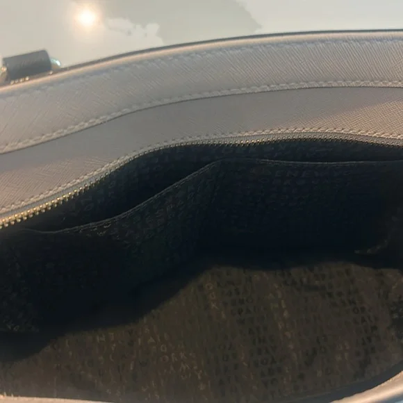 KATE SPADE Laurel Way Med Dally Tote Bag Warm Beige/Black purse Saffiano Leather - Picture 8 of 8